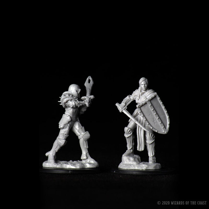 Dungeons & Dragons Nolzur's Marvelous Unpainted Miniatures: W09 Female Human Fighter from WizKids image 8