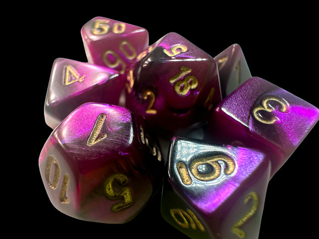 Gemini: Mini-Polyhedral Black-Purple/gold 7-Die Set from Chessex image 2